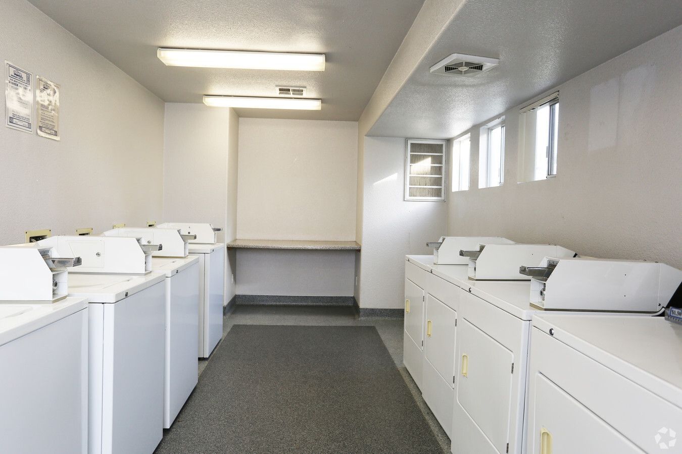 Vineyard Apartments - Image 9