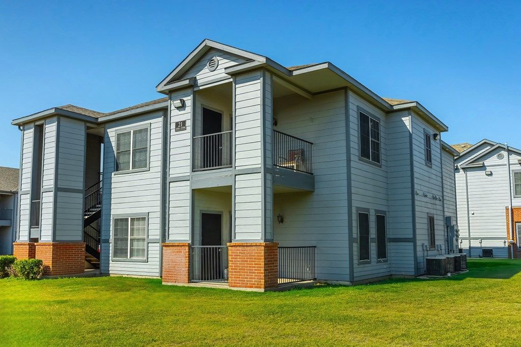 Stonebriar Village - Image 3