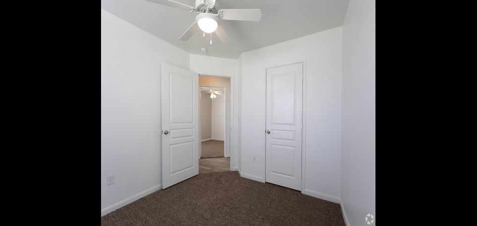 Plainview Vistas Apartment - Image 7
