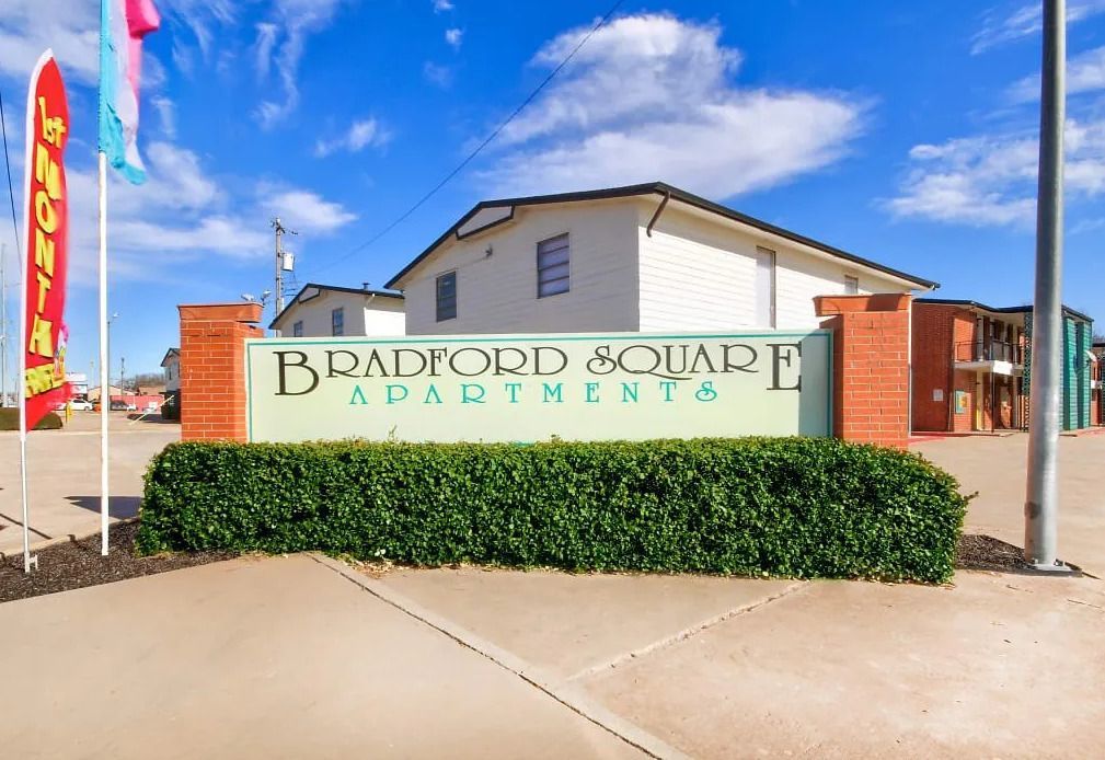 Bradford Square Apartments - Image 2