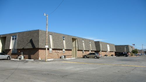 Candlewood Apartments  - Image 3