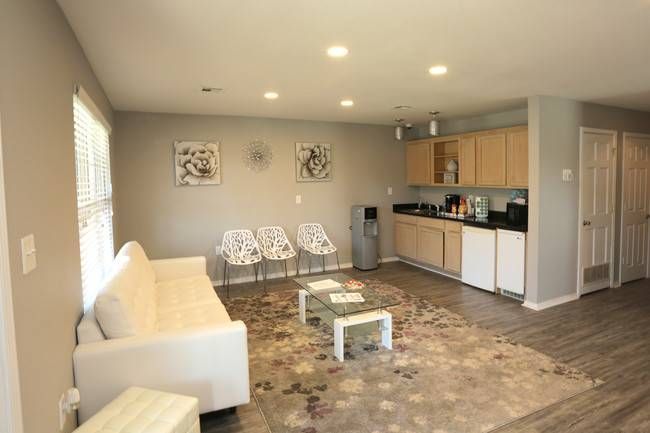 Garland Square Apartments - Image 4