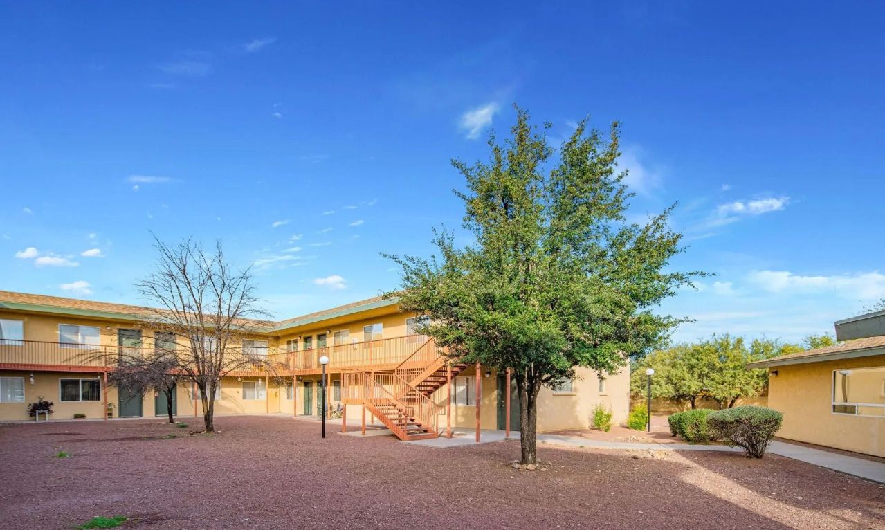 Casa Bonita Apartments - Image 1