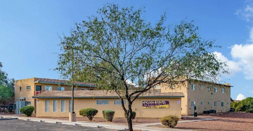 Casa Bonita Apartments - Image 2