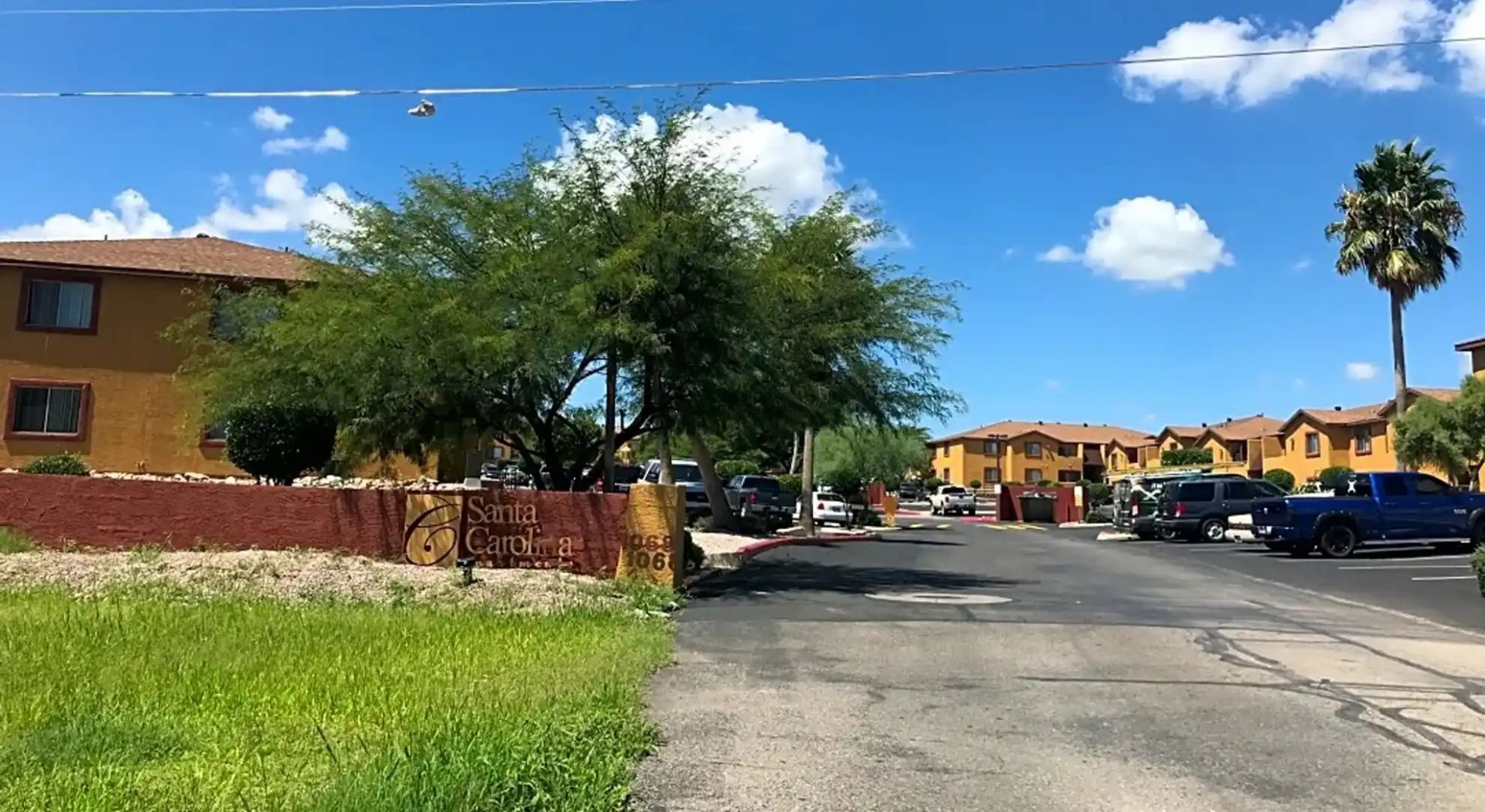 Santa Carolina Apartments - Image 2