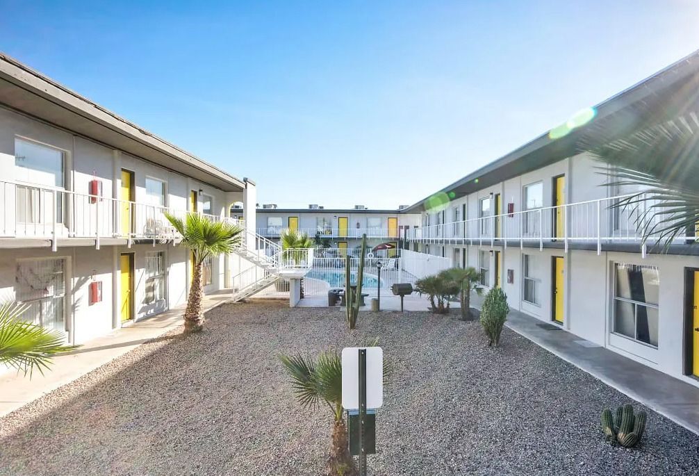 The Retro Apartments   - Image 4