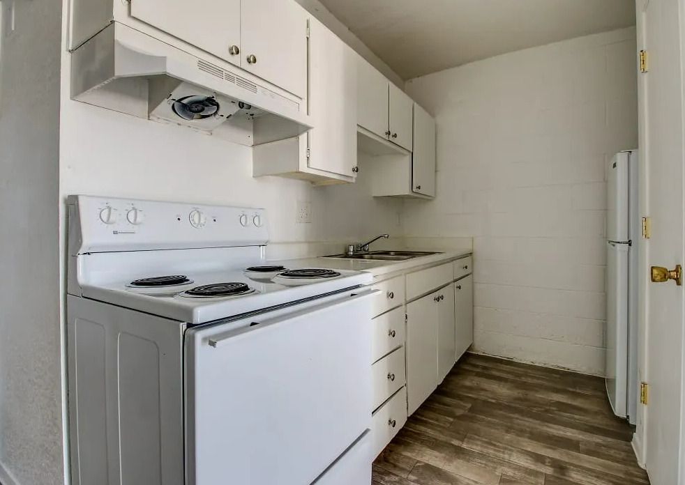 Vista Hermosa Apartments - Image 7