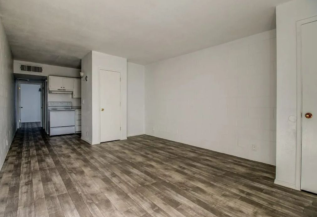 Vista Hermosa Apartments - Image 8