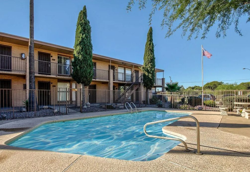 Vista Hermosa Apartments - Image 11