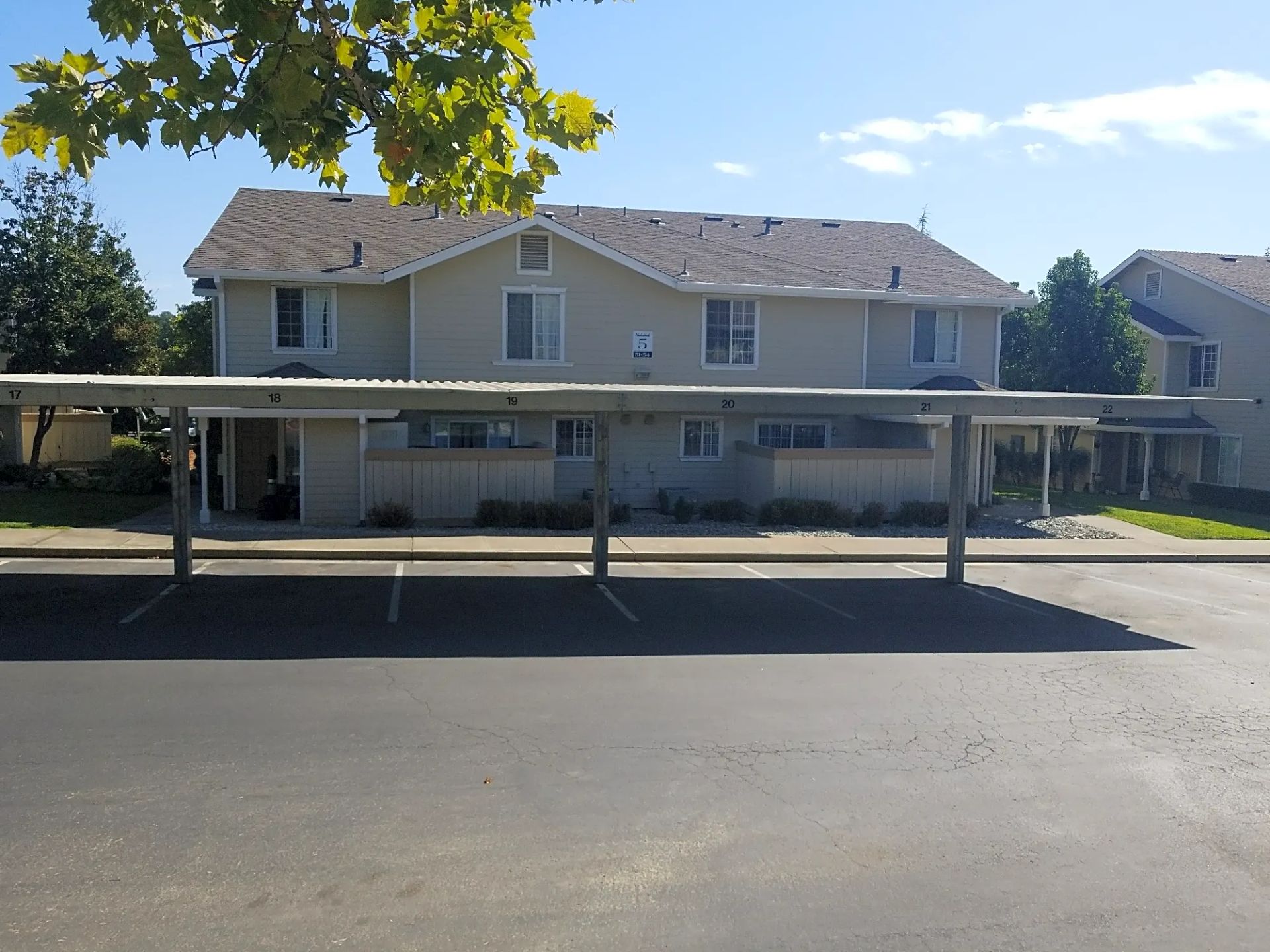 Shadowbrook Apartments  - Image 4