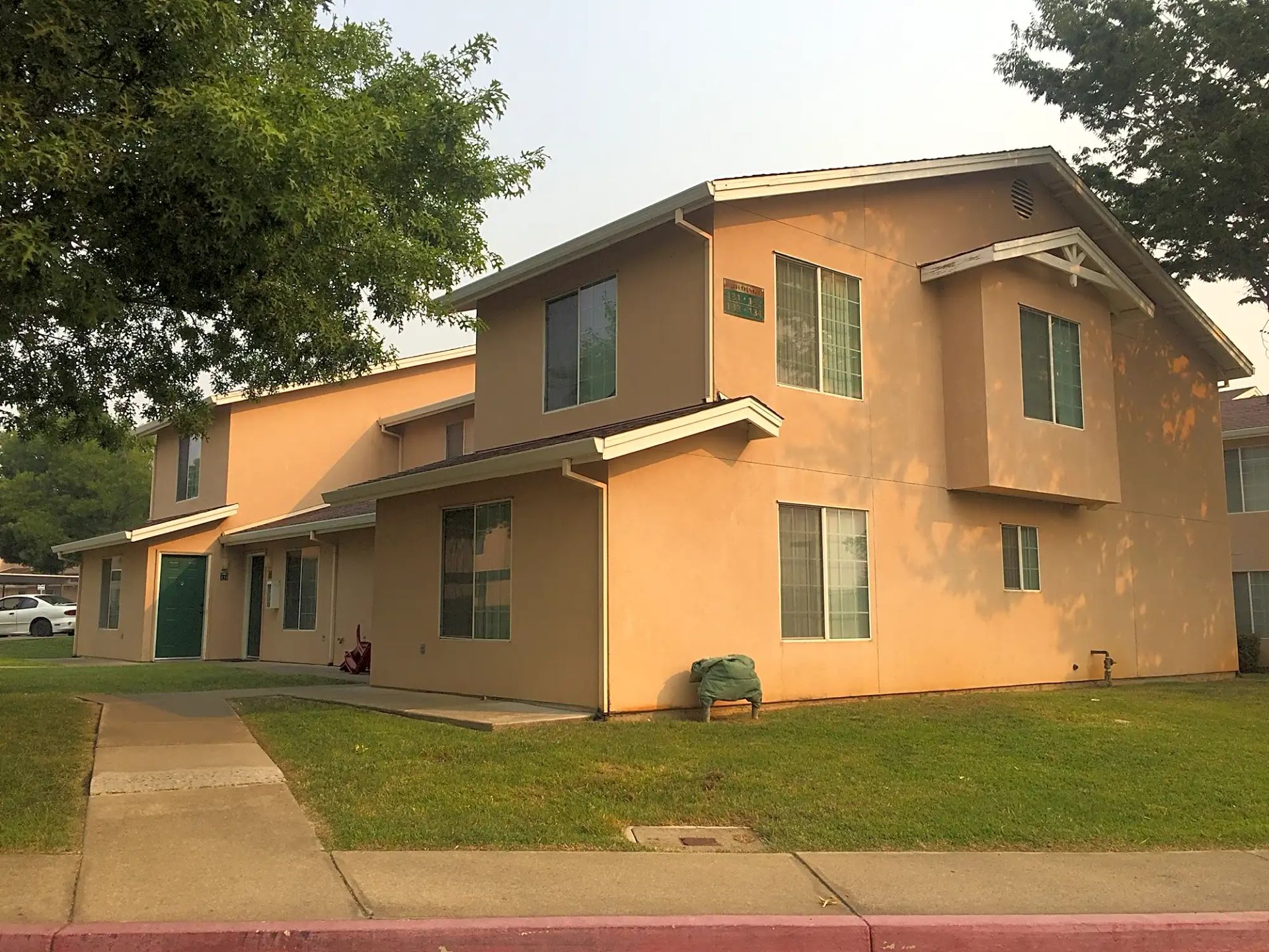 Tara Hills Garden - Image 4