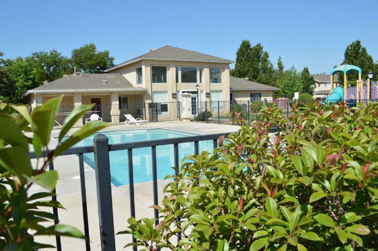 Hudson Bay - Image 10