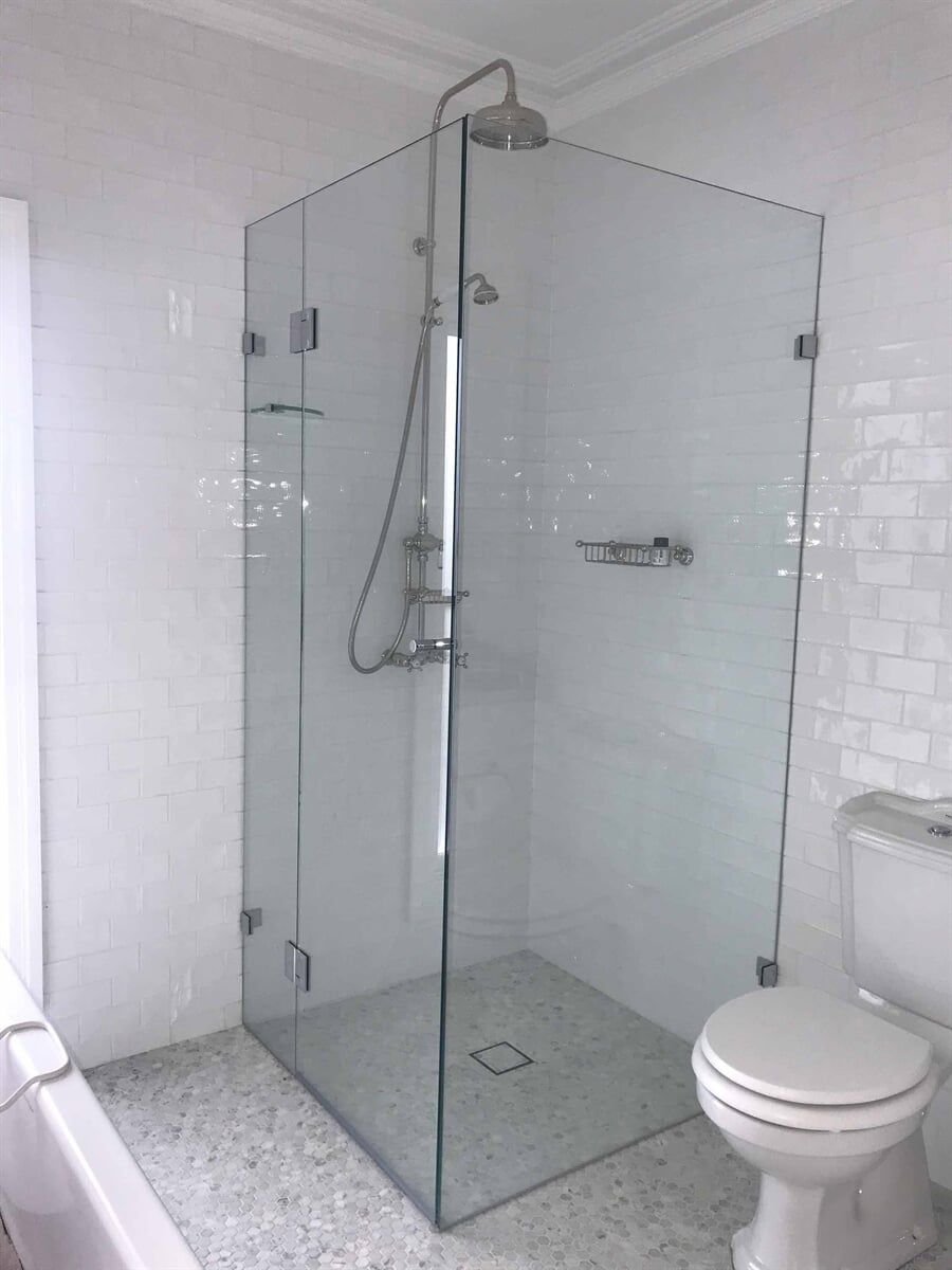 Shower and Toilet — Splashbacks in Cessnock, NSW