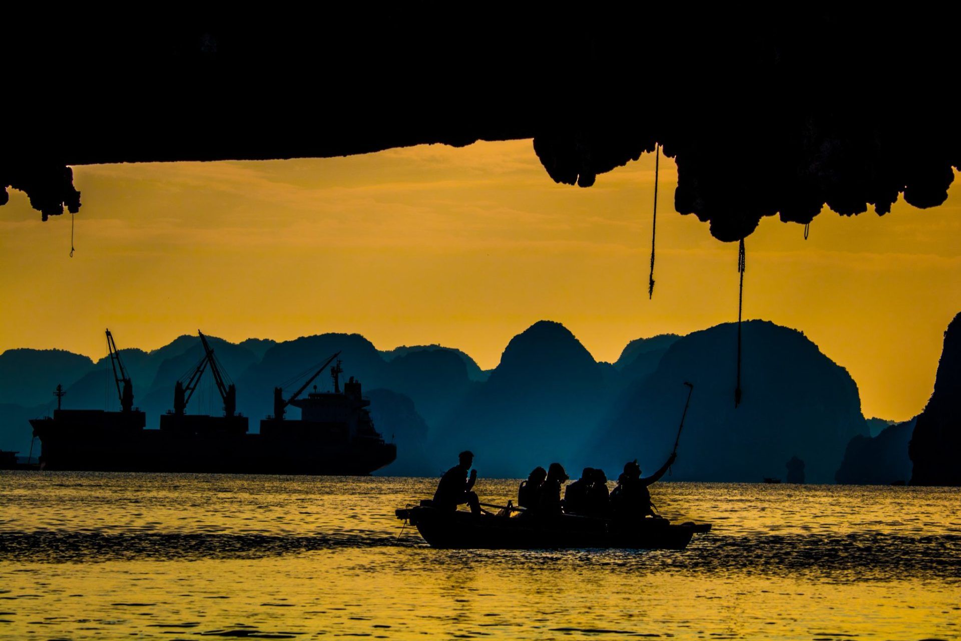 Best Time to Visit Halong Bay: A Seasonal Breakdown