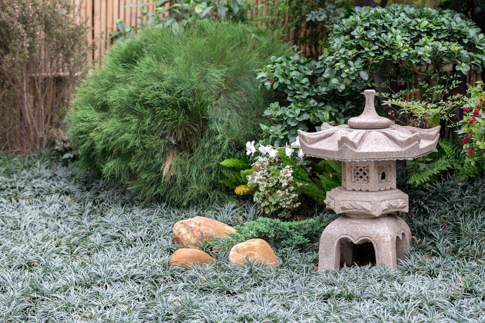 Lanterns — Waimanalo, HI — Big Rock Garden
