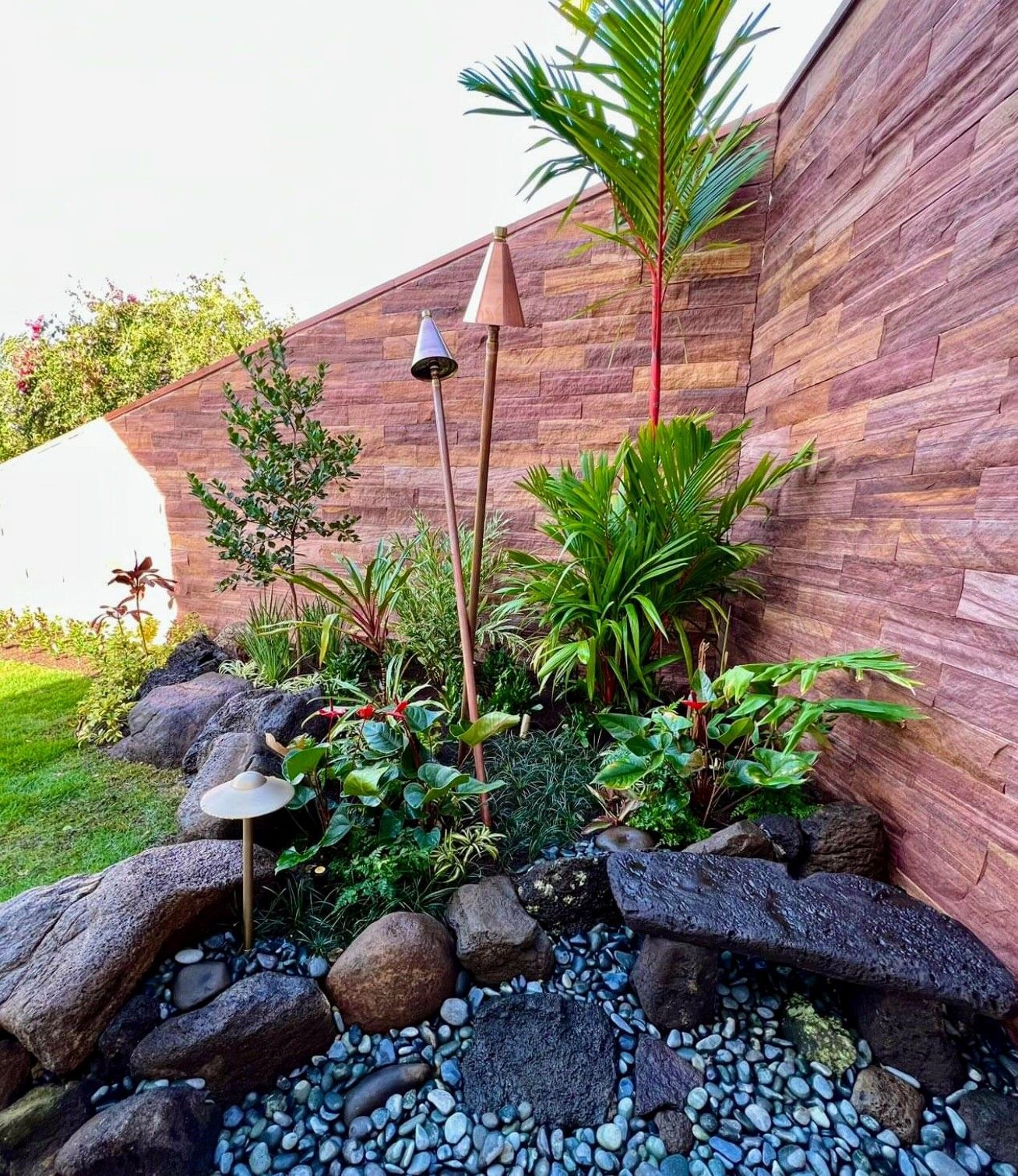 Inspiration Landscape 1 — Waimanalo, HI — Big Rock Garden