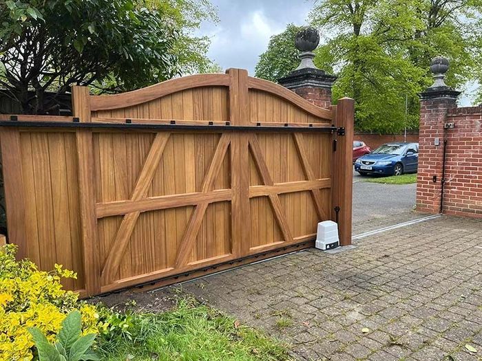 wooden gates 4