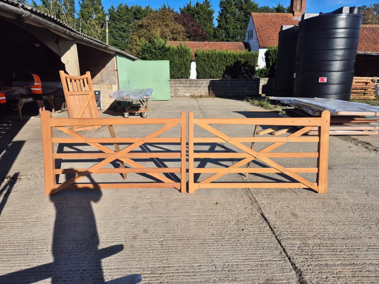 Gate Reference: BG156 