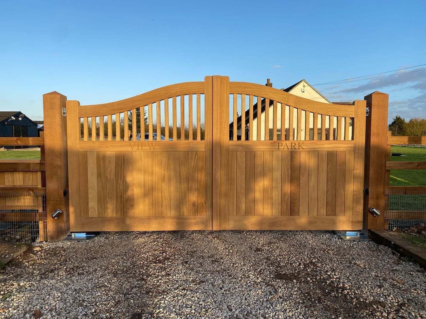 Newmarket gate range