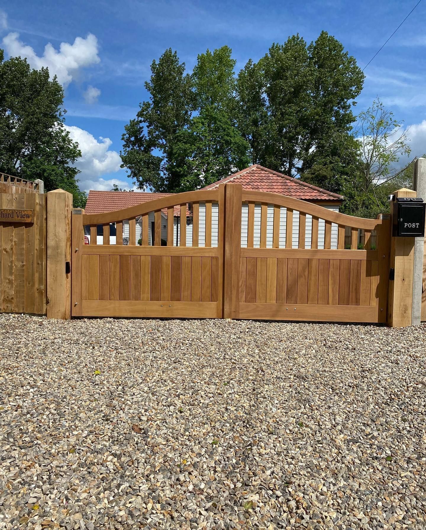 Newmarket Gate Range 11