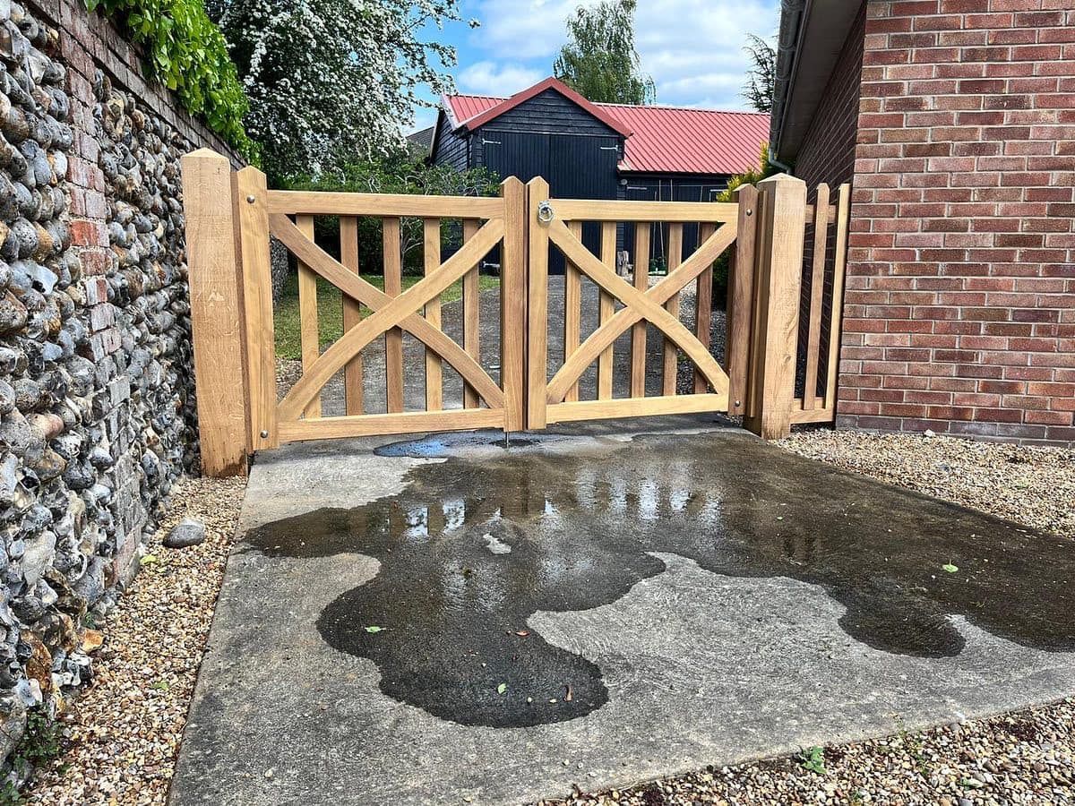 Bespoke Gates 13