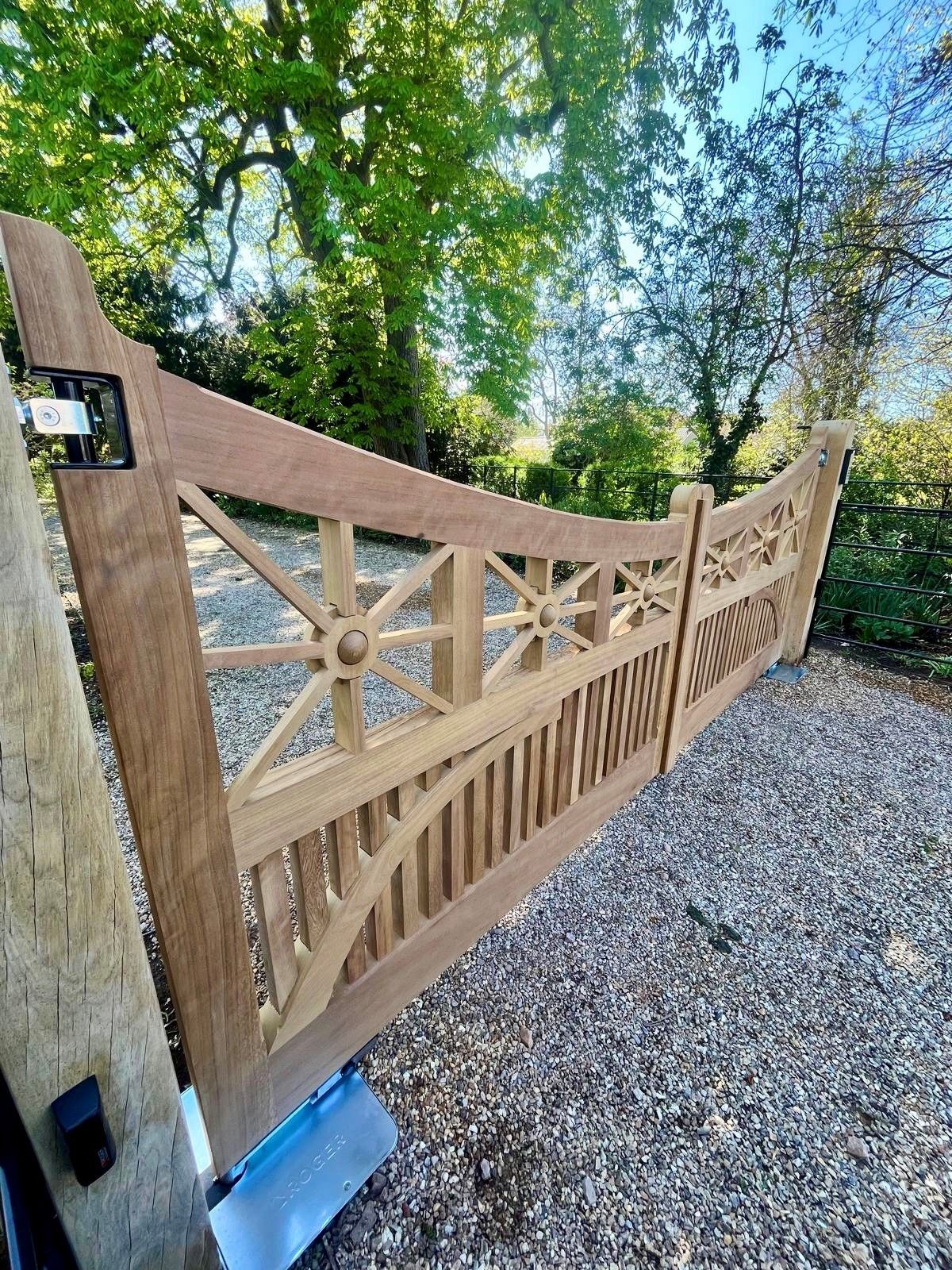 Bespoke Gates 38