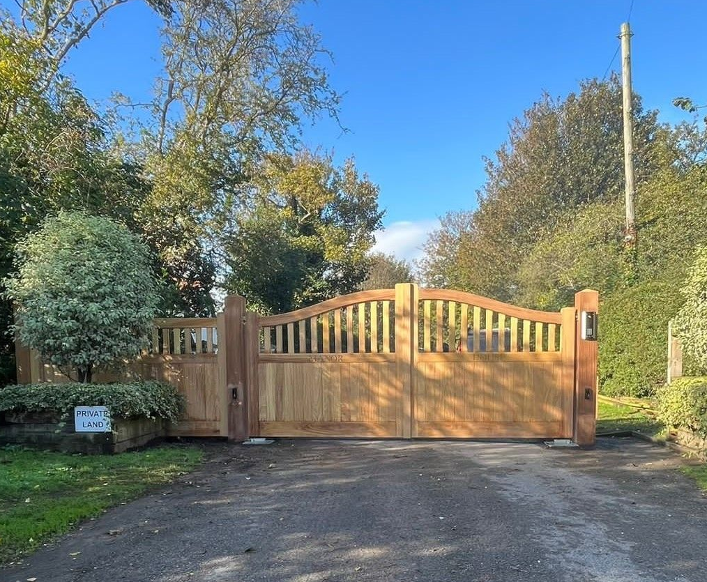 Newmarket Gate Range 12