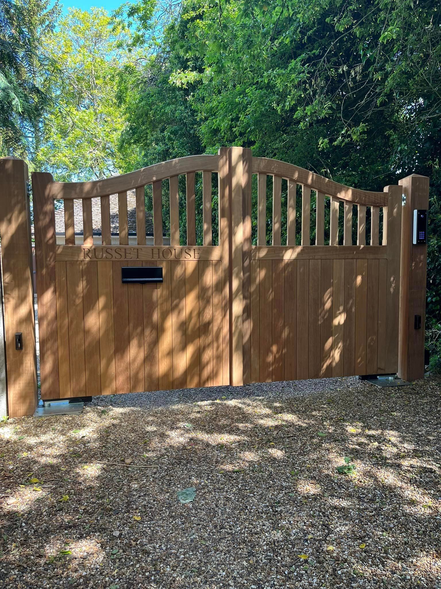 Newmarket Gate Range 13