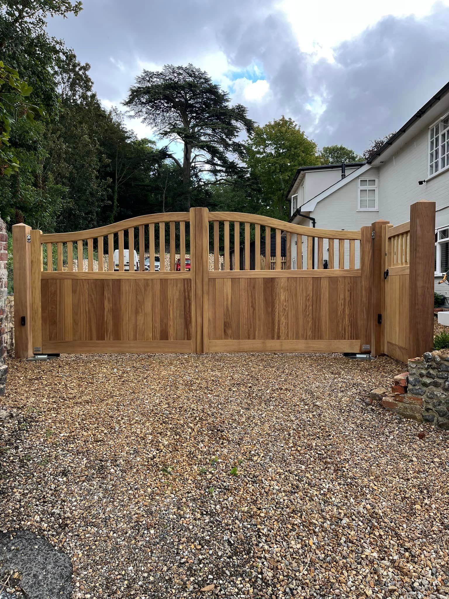 Newmarket Gate Range 5