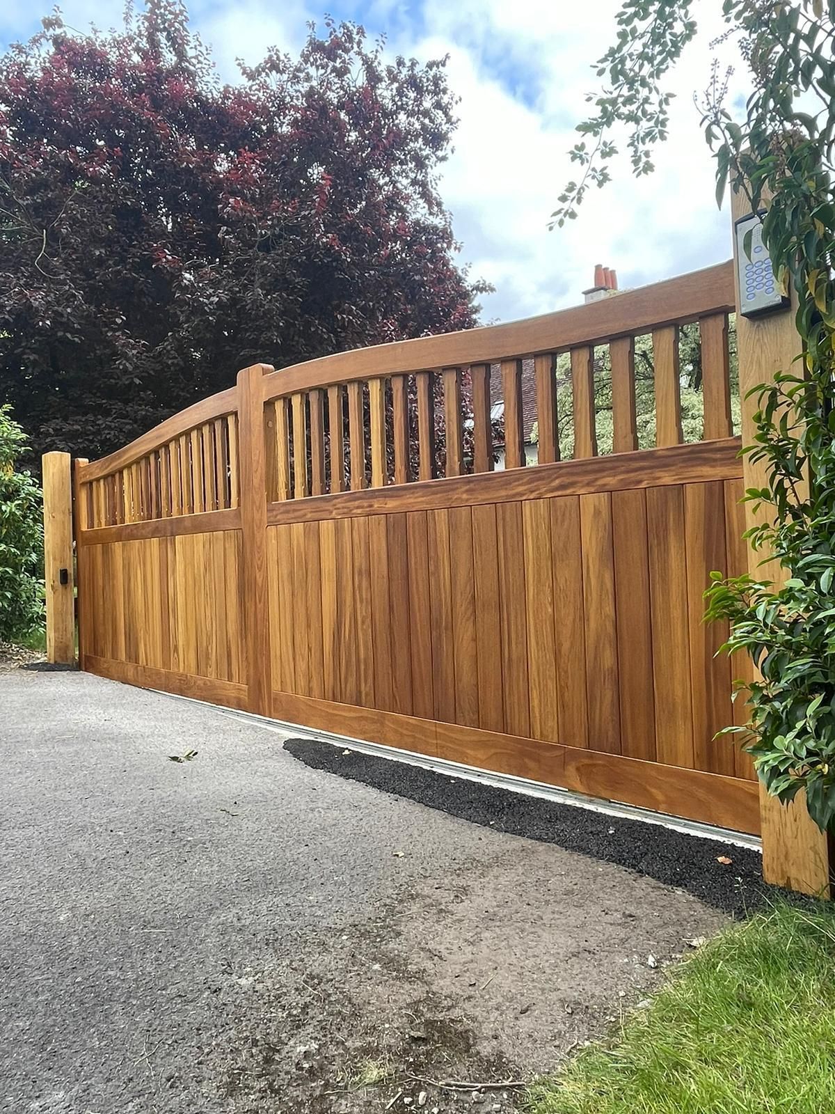 Newmarket Gate Range 6