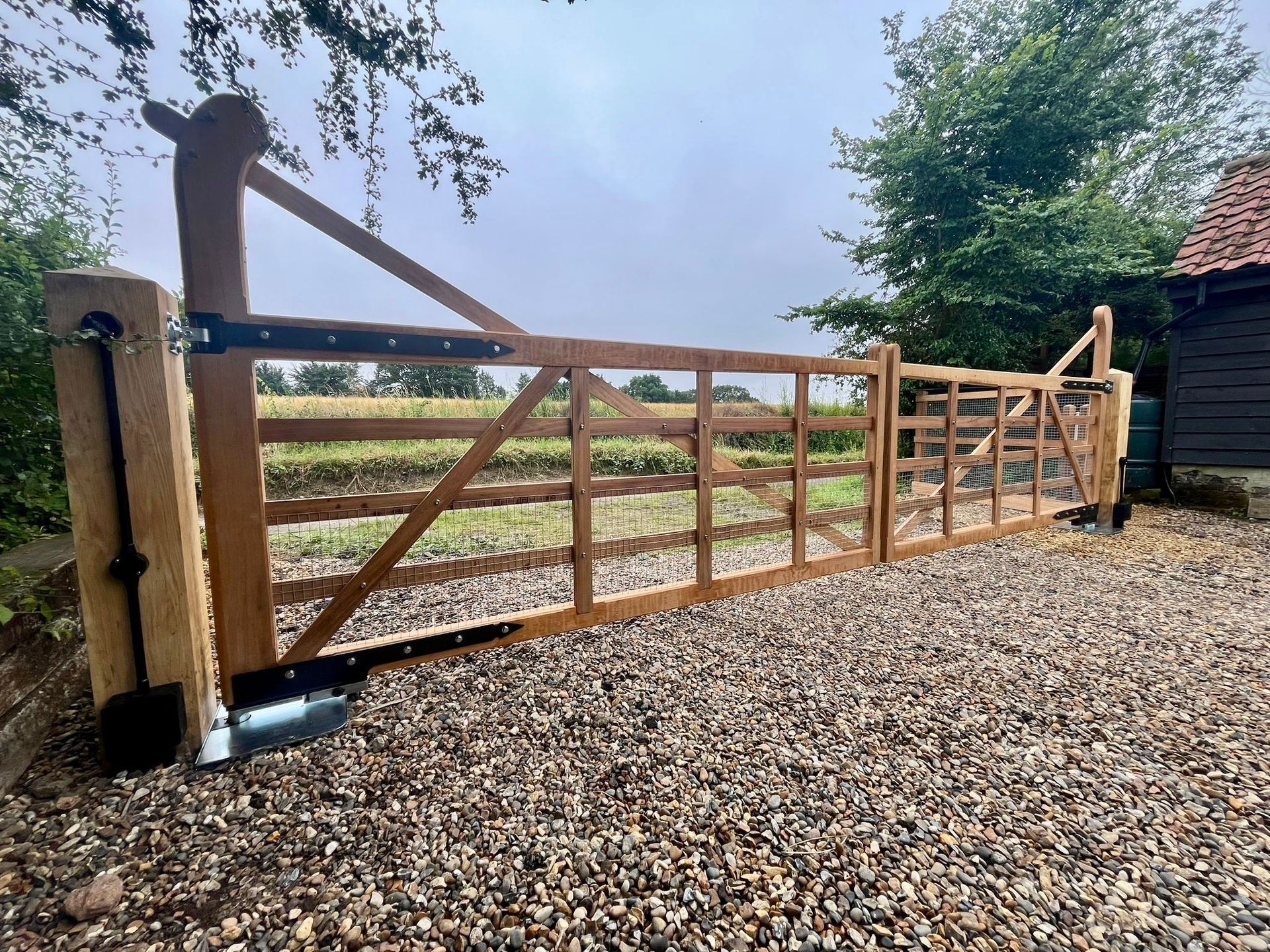 Raised Helve Gate Range 14