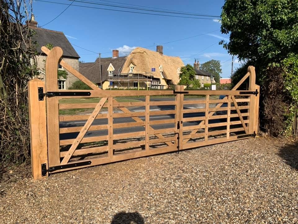 Raised Helve Gate Range 18