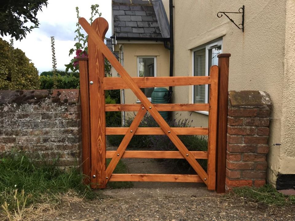 Raised Helve Gate Range 20