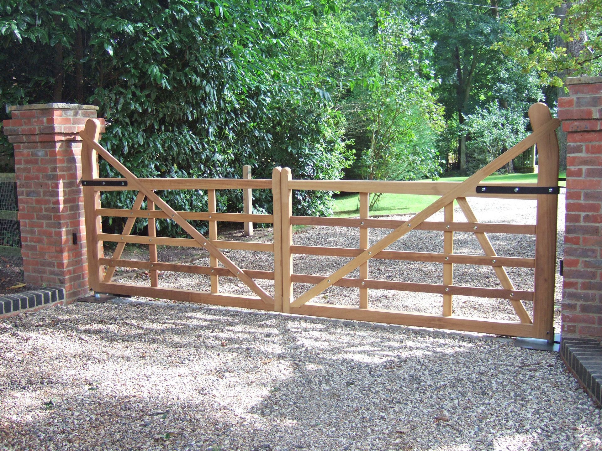 Raised Helve Gate Range 22
