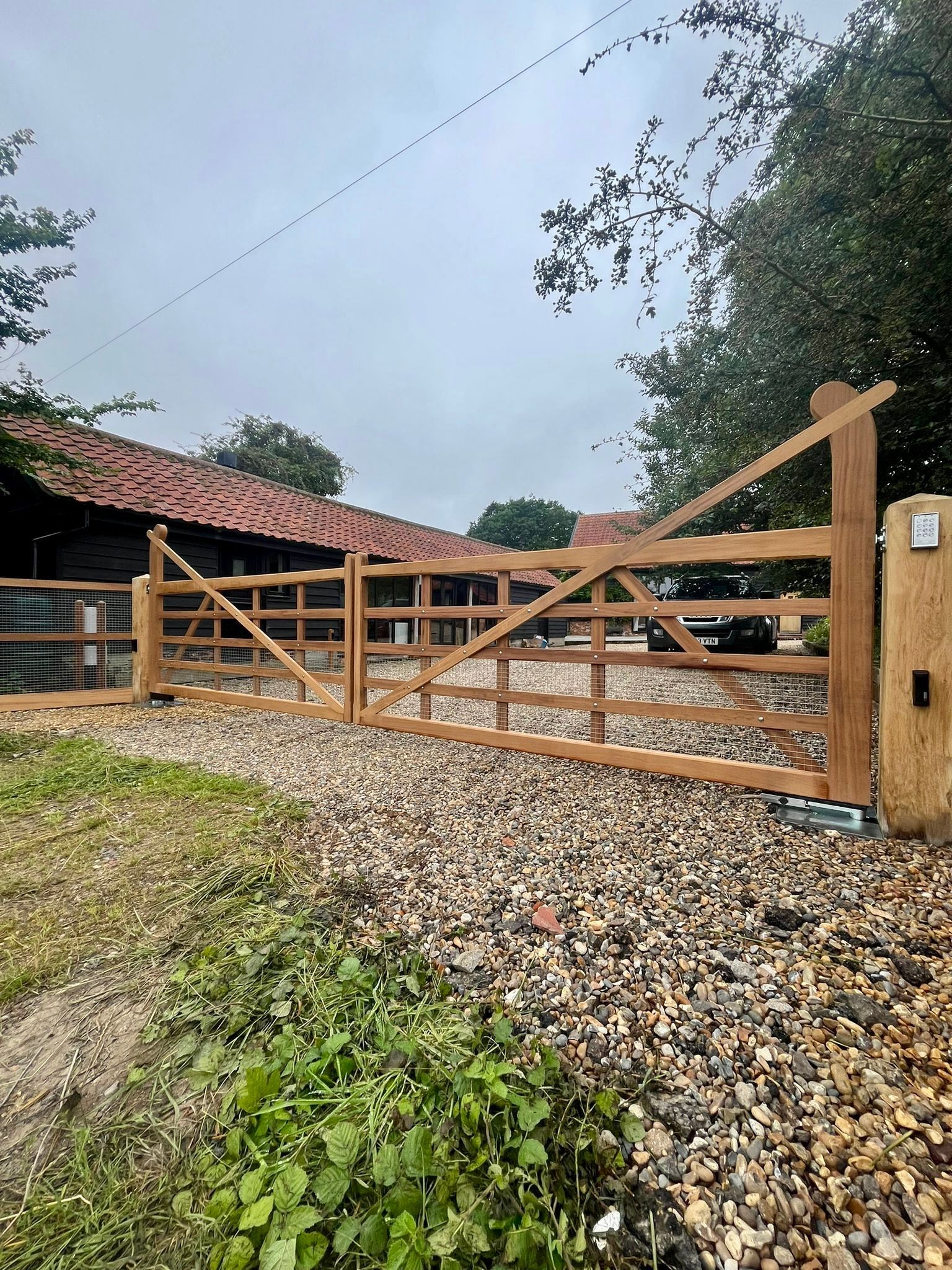 Raised Helve Gate Range 3