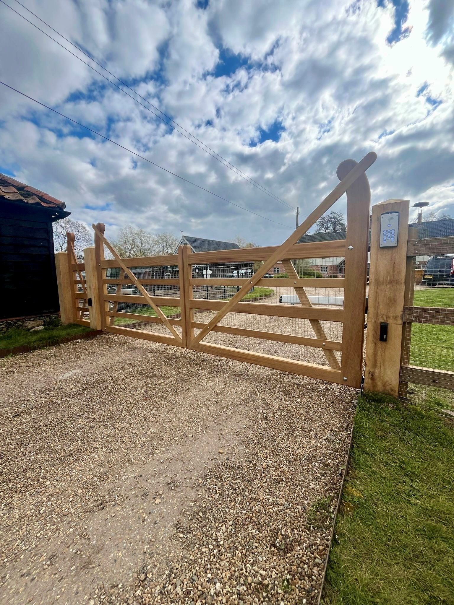 Raised Helve Gate Range 7