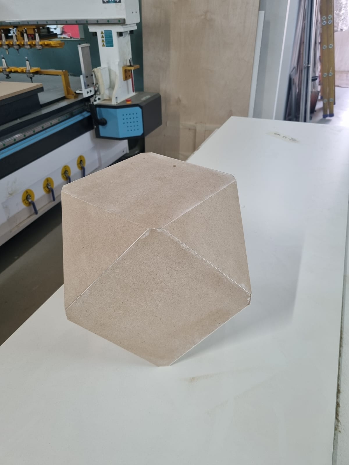 עבודות CNC בעץ מדויק