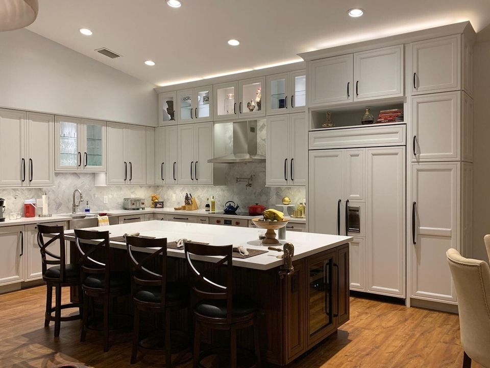 White Shaker Kitchen Cabinets Miami - Kitchen Remodeling Miami FL