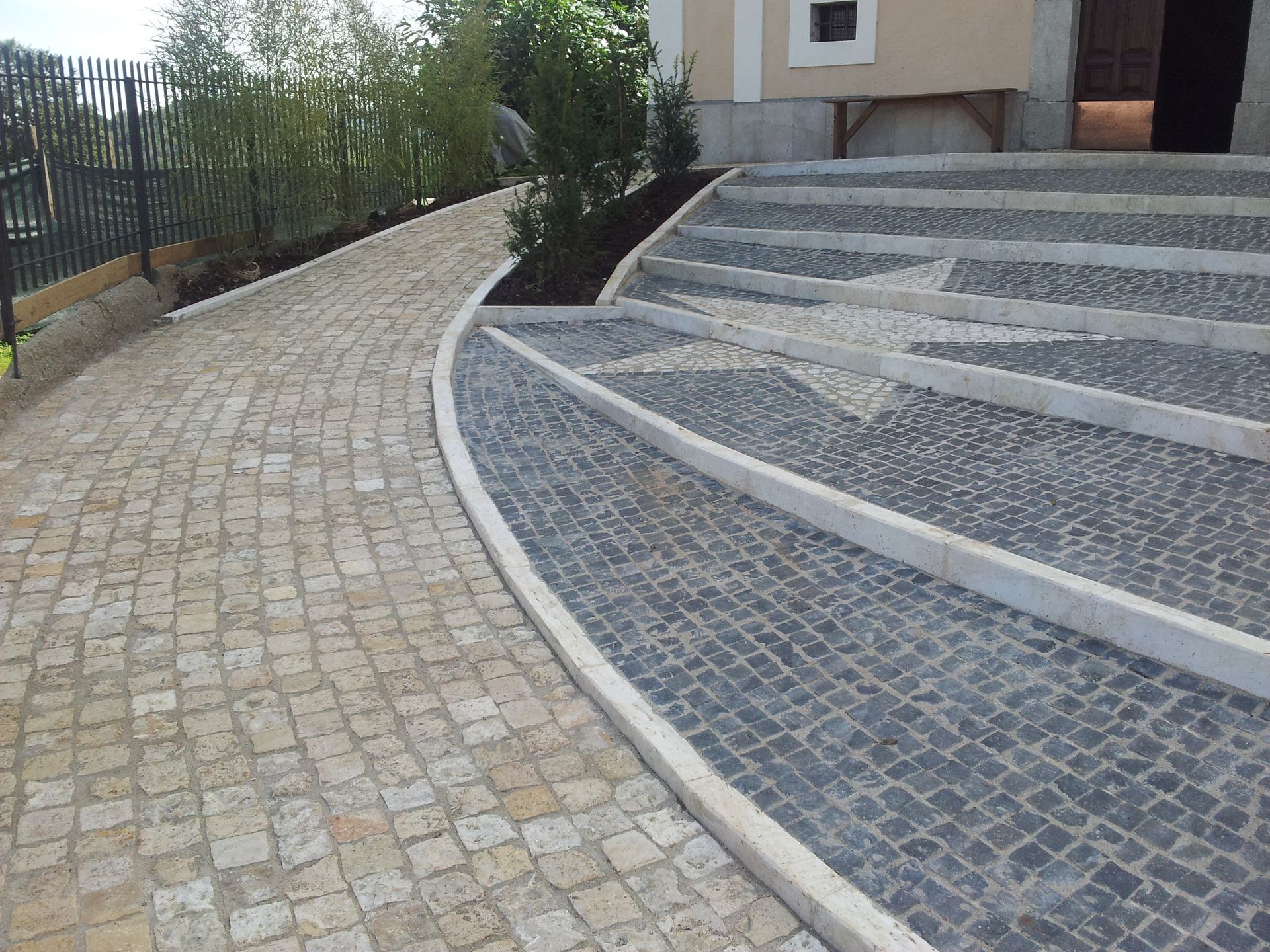 cubetti posati - International Pietre