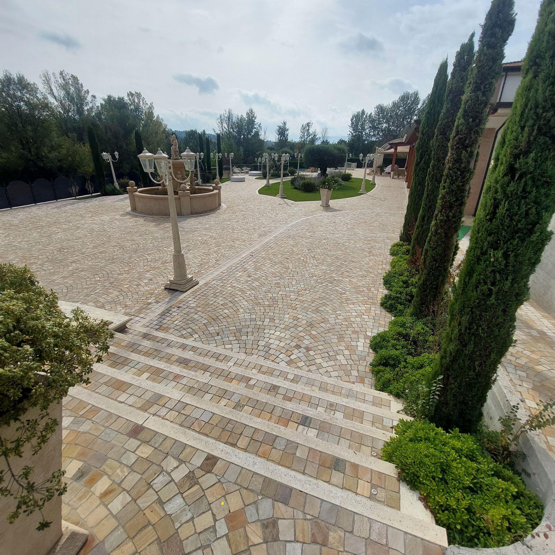 cubetti posati 2 - International Pietre