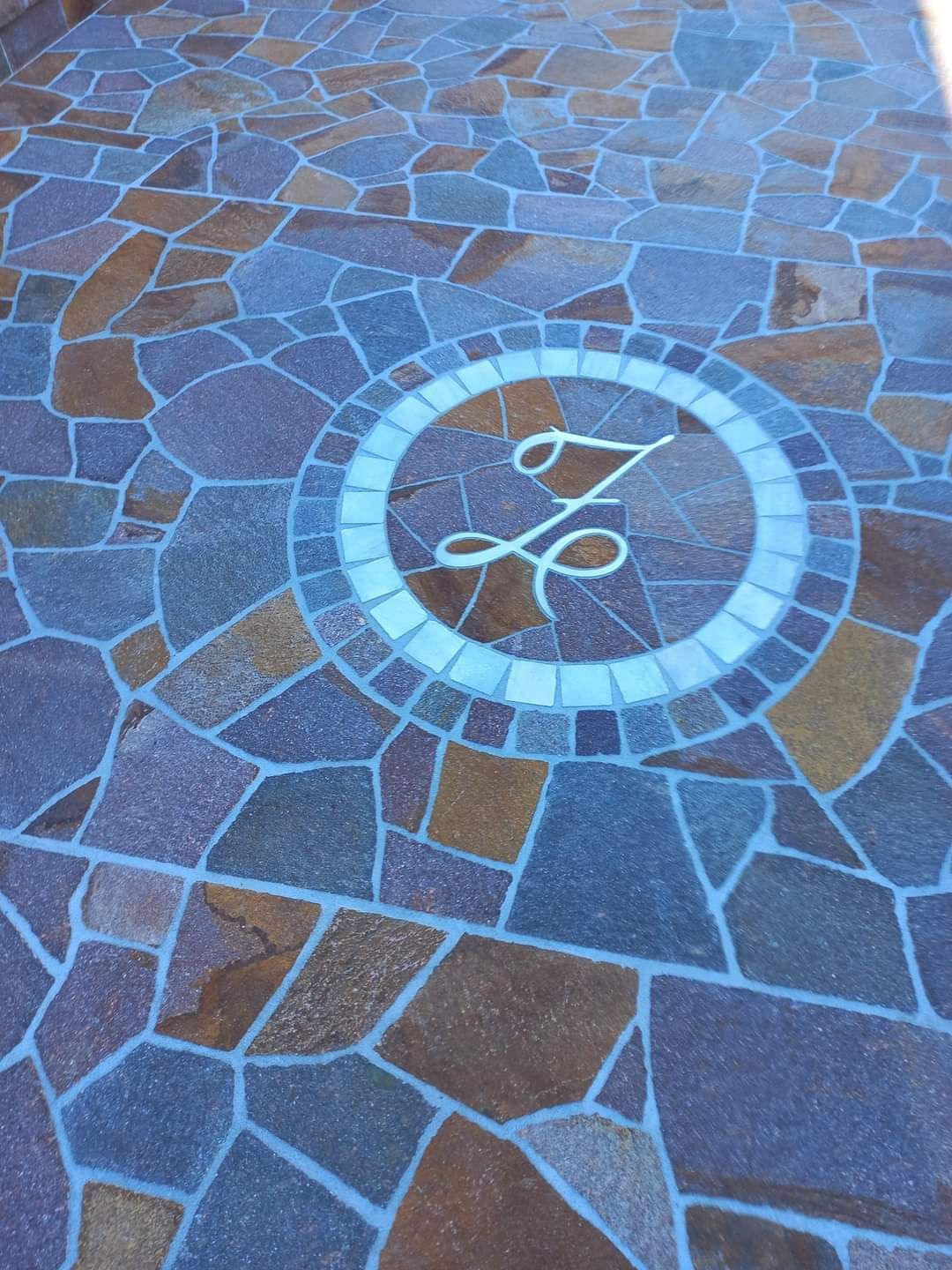 Lastre e Opus 16 - International Pietre