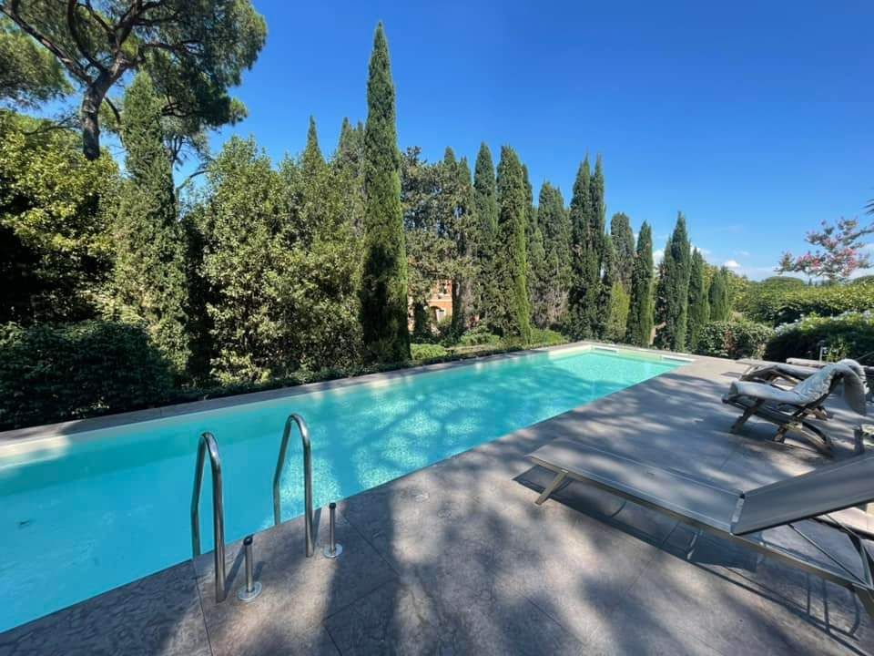 Piscina 1 - International Pietre