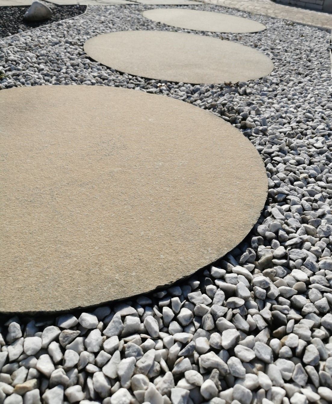 camminamenti posati 2 - International Pietre