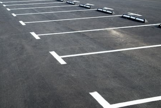 parking lot striping 