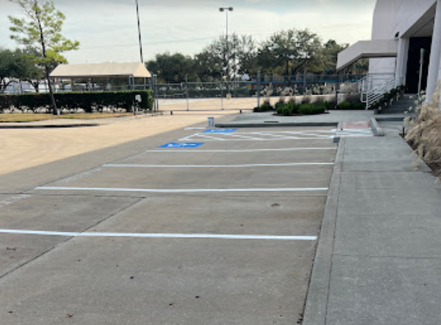 parking lot striping in piney point