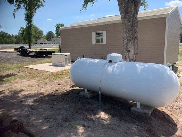 White Clean Storage Tank - Gainesville, FL - Davis Gas Company Inc.