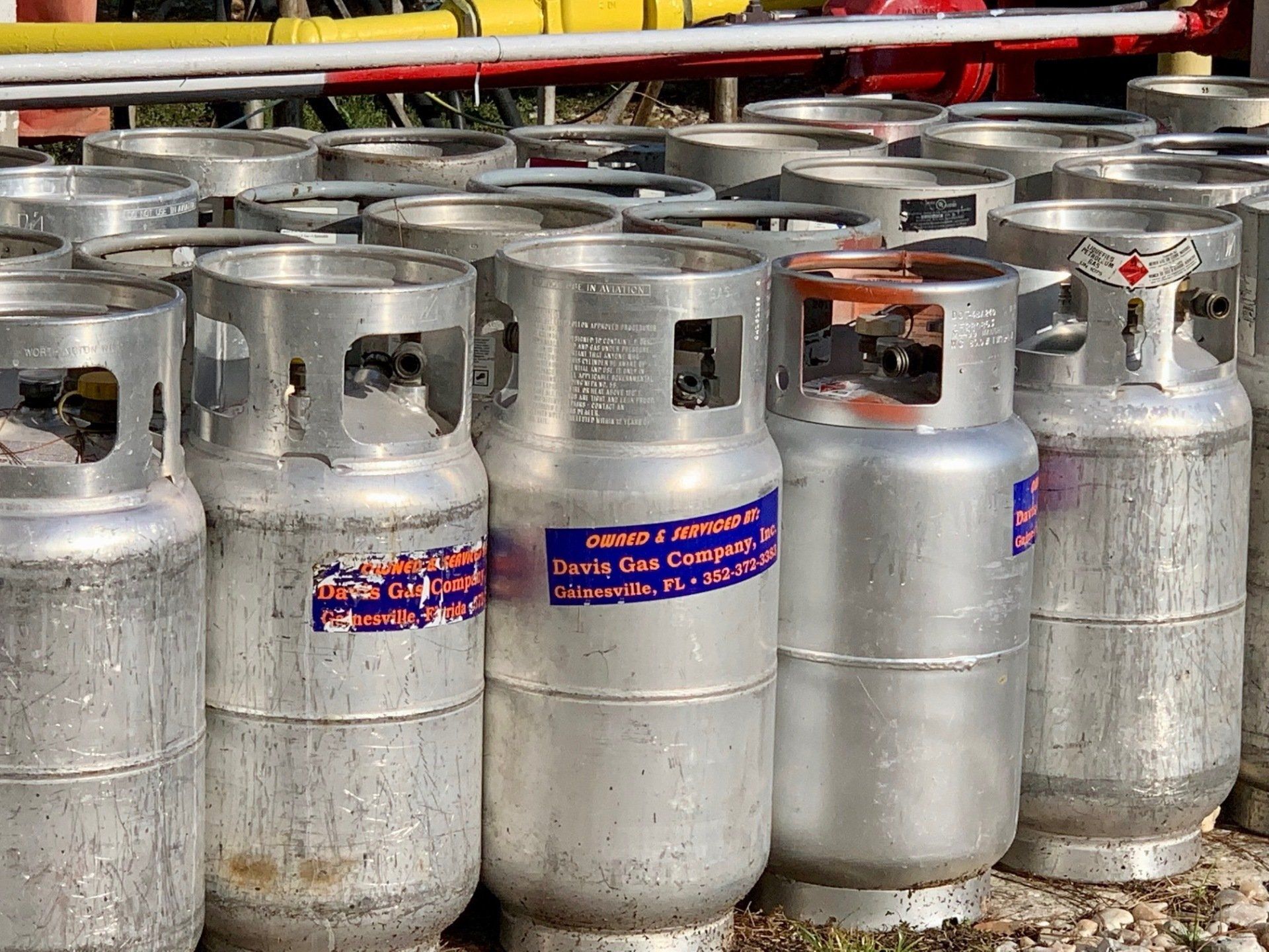 Small Propane Tanks- Gainesville, FL - Davis Gas Company Inc. Small Propane Tanks- Gainesville, FL - Davis Gas Company Inc.