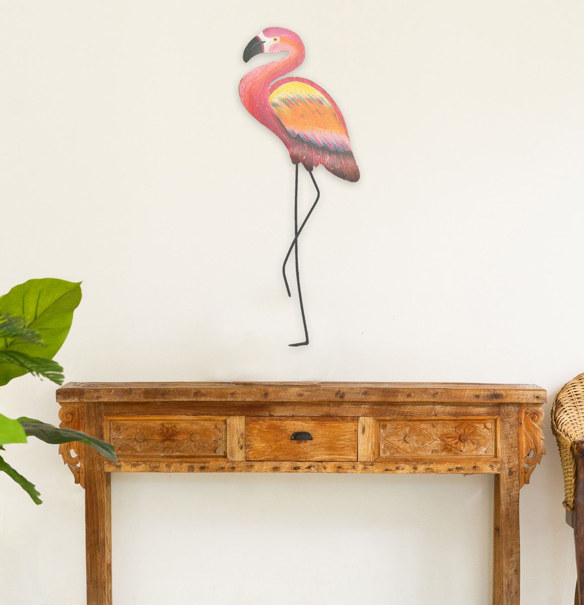 Flamingo Face Left