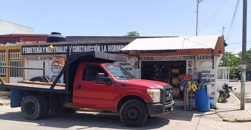 FERRETERÍA Y MATERIALES PARA CONSTRUCCIÓN LA HORMIGA