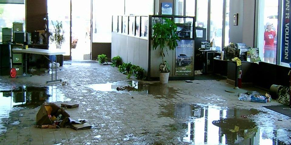 a bathroom under construction with tiles on the floor